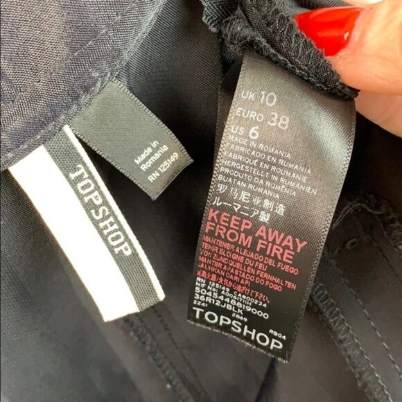 Topshop High Waist Wide Leg Black Cropped Pants EUC 6 - Picture 10 of 10